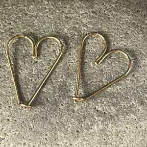 Brass gold look heart thread through earrings